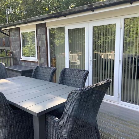 Holiday Cabin Sleeps 5 Glan Gwna Holiday Park Caernarfon Bagian luar foto